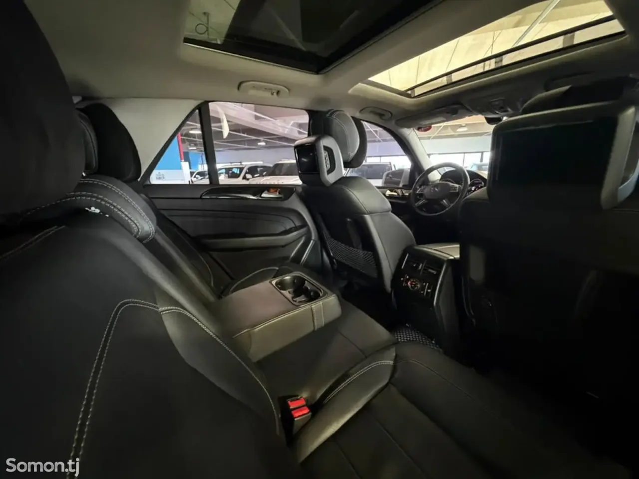 Mercedes-Benz ML class 2015 · 3.5 AT