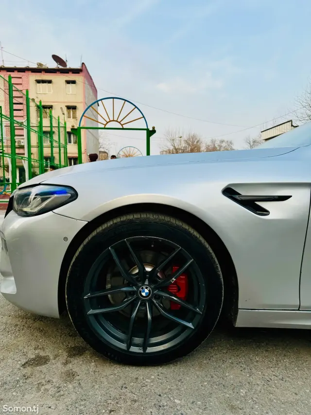 BMW 5 series 2012 · 2.0 AT