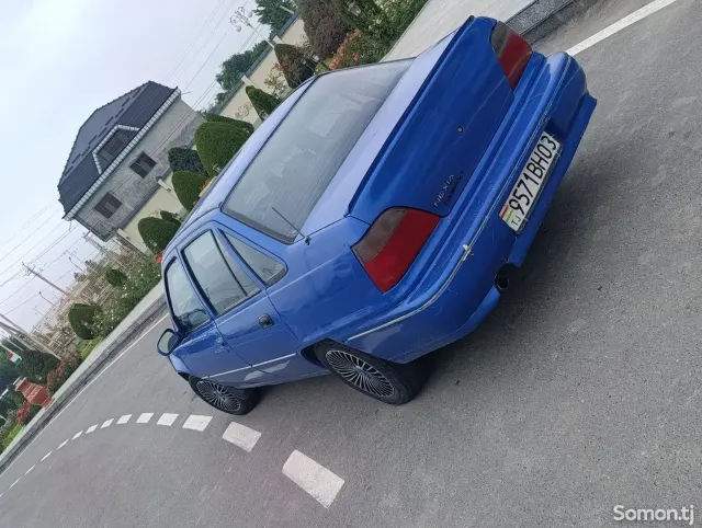 Daewoo Nexia 1996 · 1.6 MT