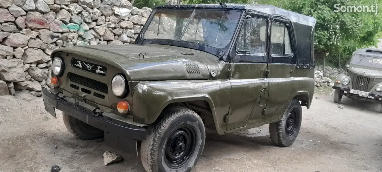 УАЗ 469 1986 · 2.3 MT