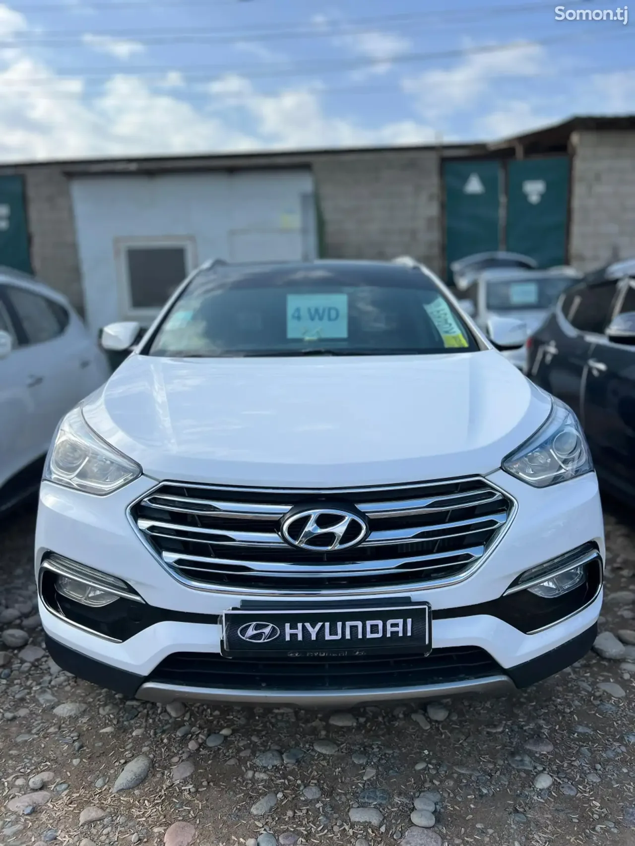 Hyundai Santa Fe 2016 · 2.0 AT
