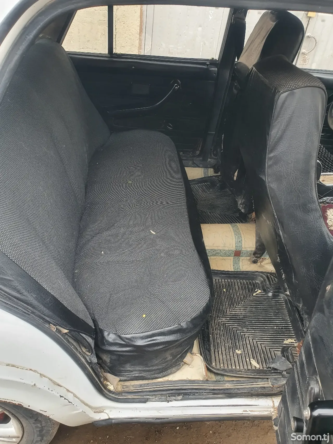Lada (ВАЗ) 2107 2004 · 0.6 MT