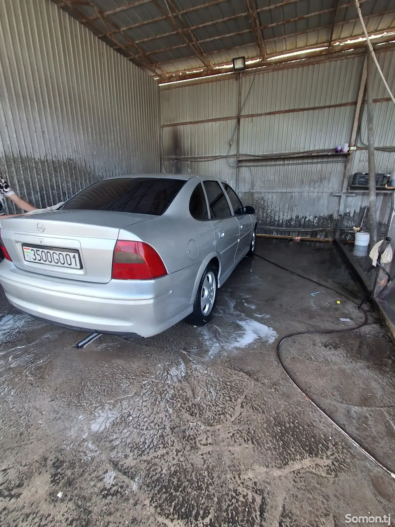 Opel Vectra B 2002 · 1.6 MT