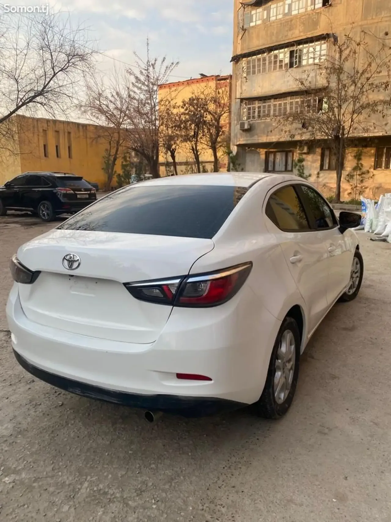 Toyota Yaris 2018 · 1.8 AT