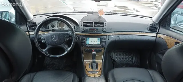Mercedes-Benz E class 2008 · 3.5 AT