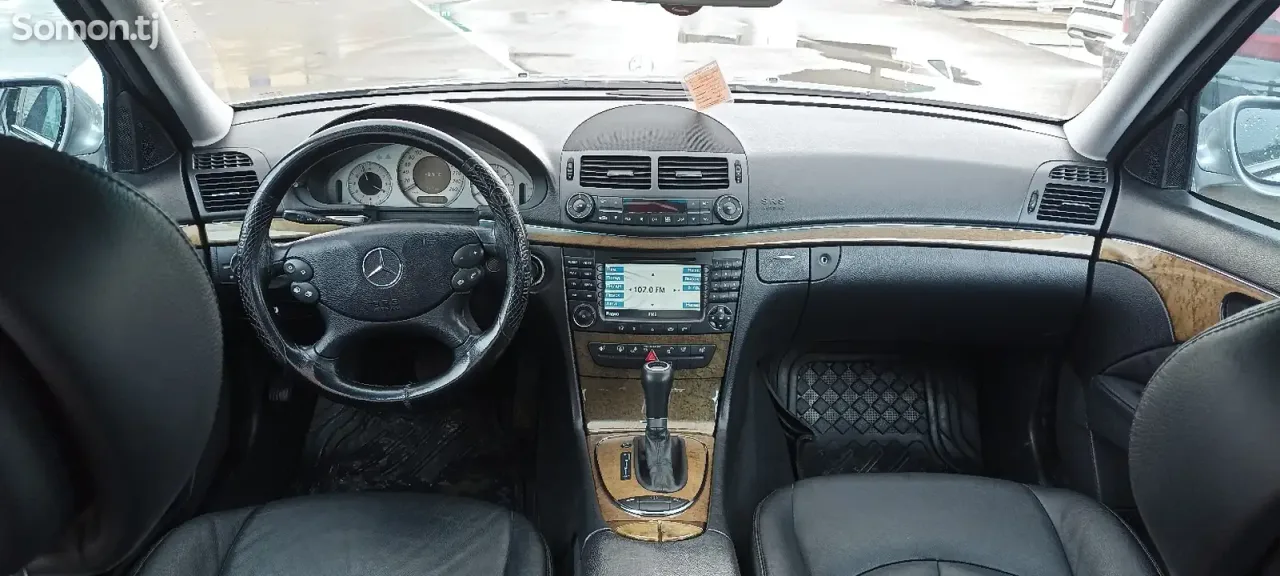Mercedes-Benz E class 2008 · 3.5 AT