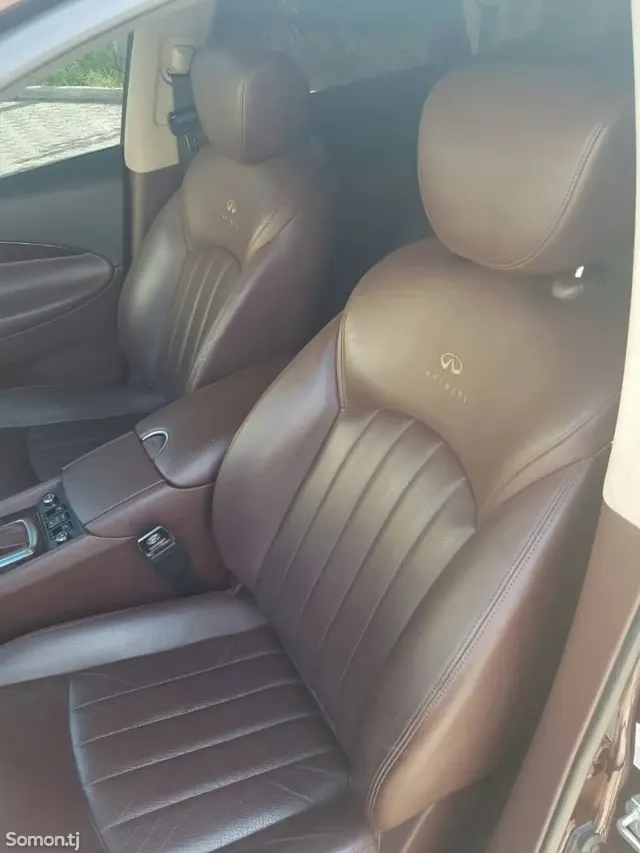 Infiniti EX series 2012 · 2.5 AT
