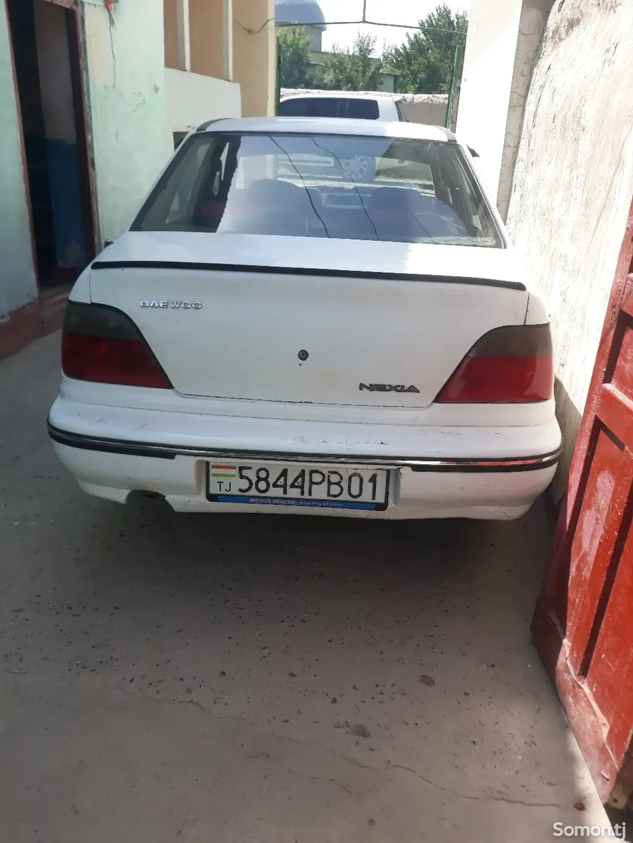 Daewoo Nexia 1996 · 1.6 MT