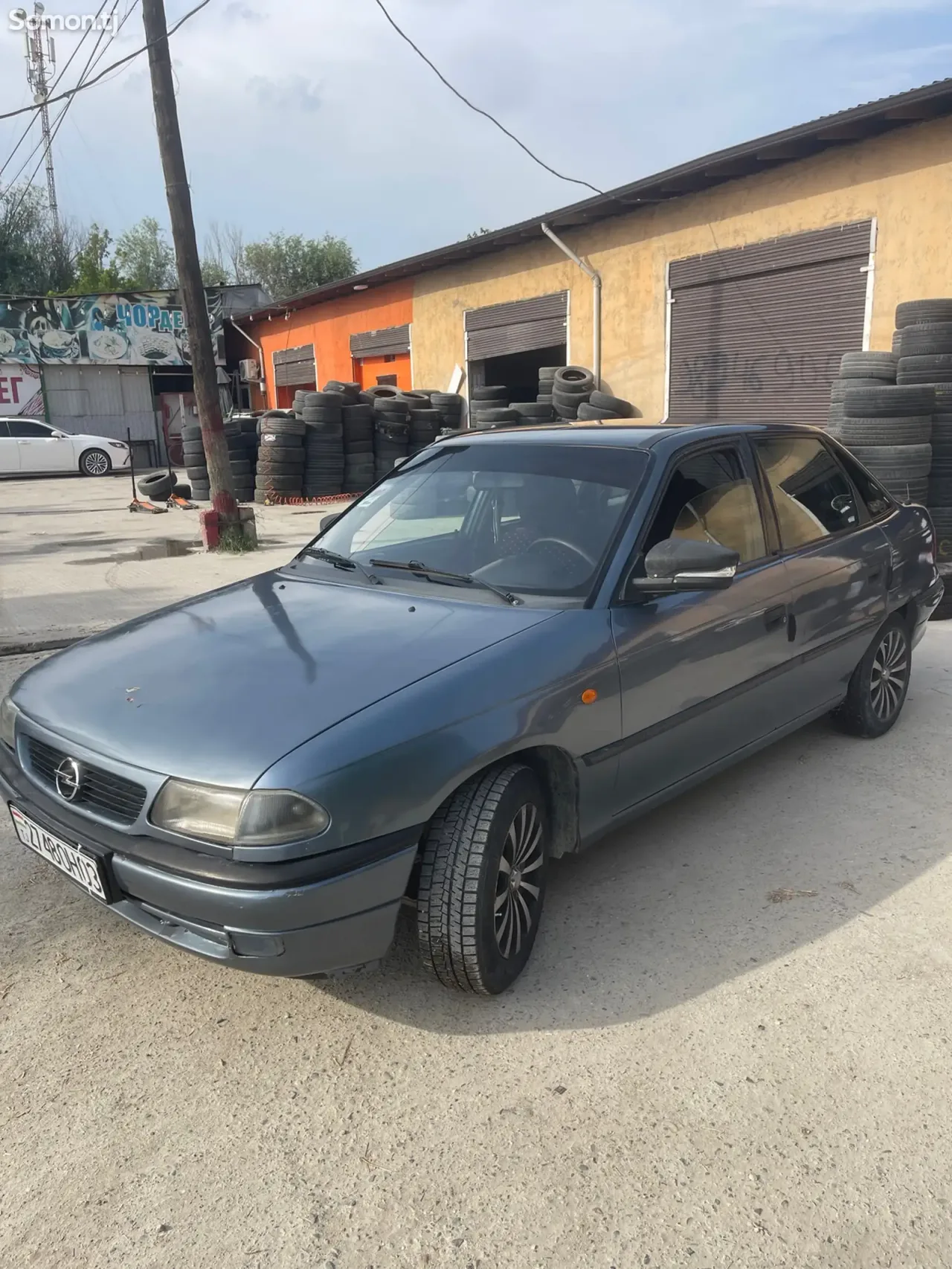 Opel Astra F 1997 · 1.6 MT