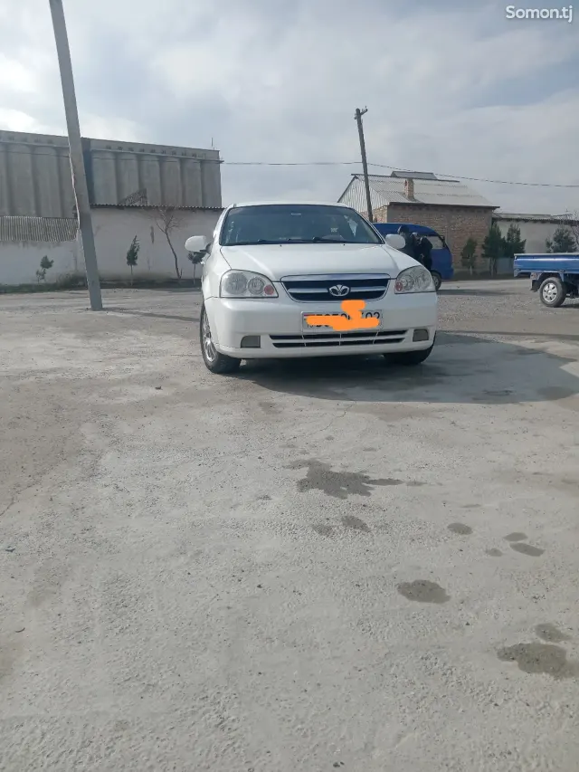 Chevrolet Lacetti 2006 · 1.6 AT