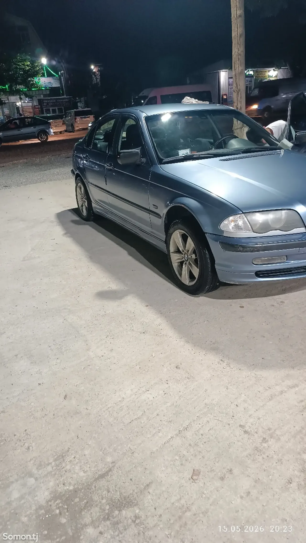 BMW 3 series 2000 · 1.8 MT
