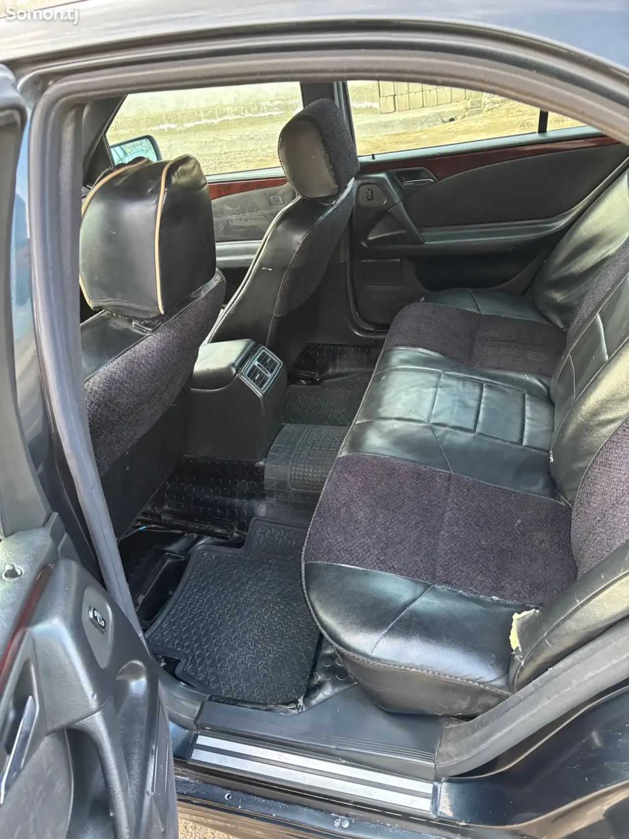 Mercedes-Benz E class 1998 · 2.0 MT