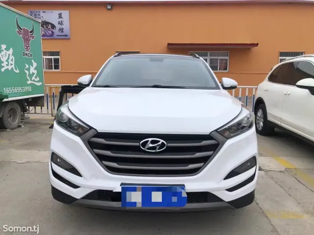 Hyundai Tucson 2015 · 1.6 AT