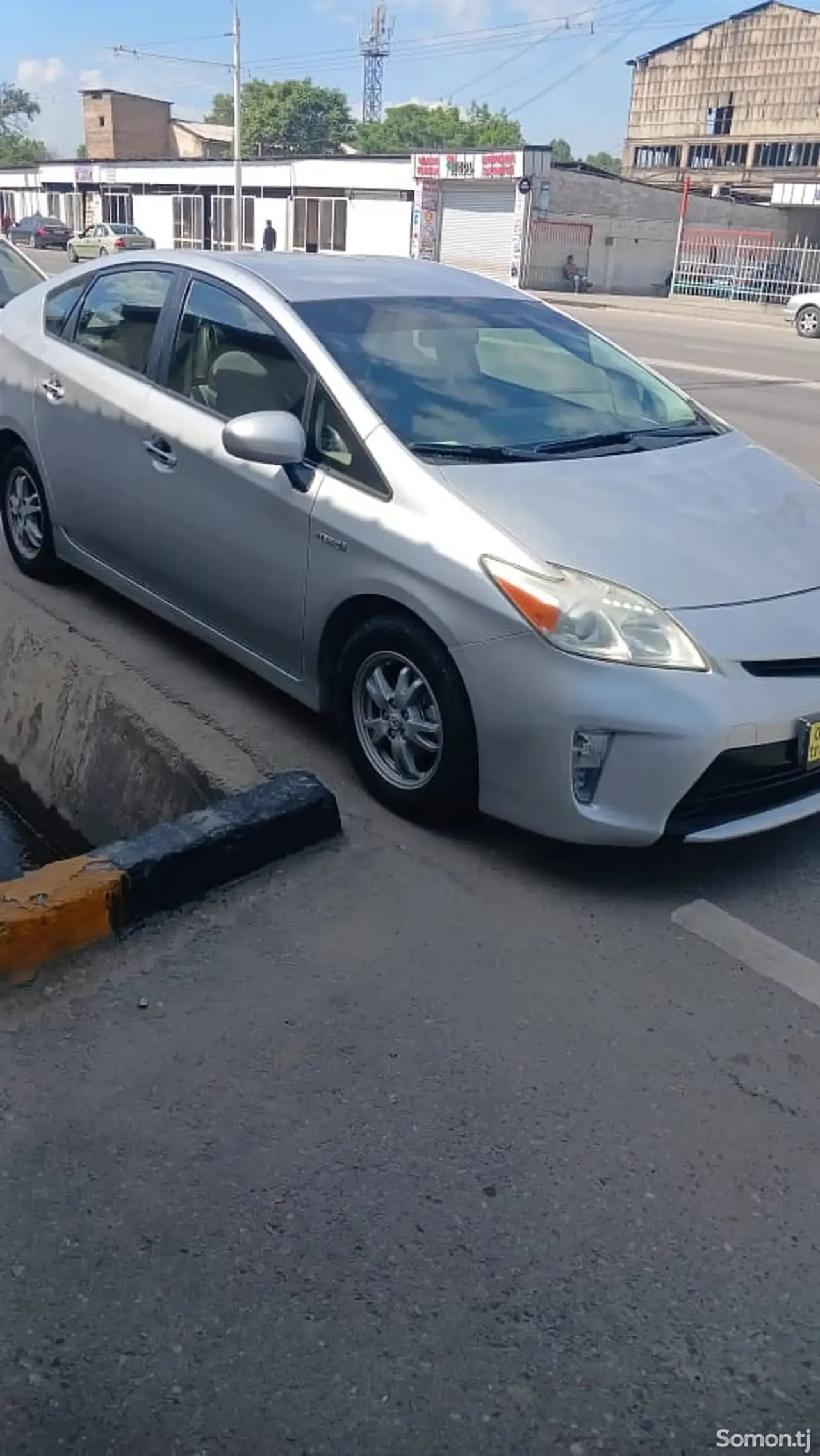 Toyota Prius 2013 · 1.8 CVT