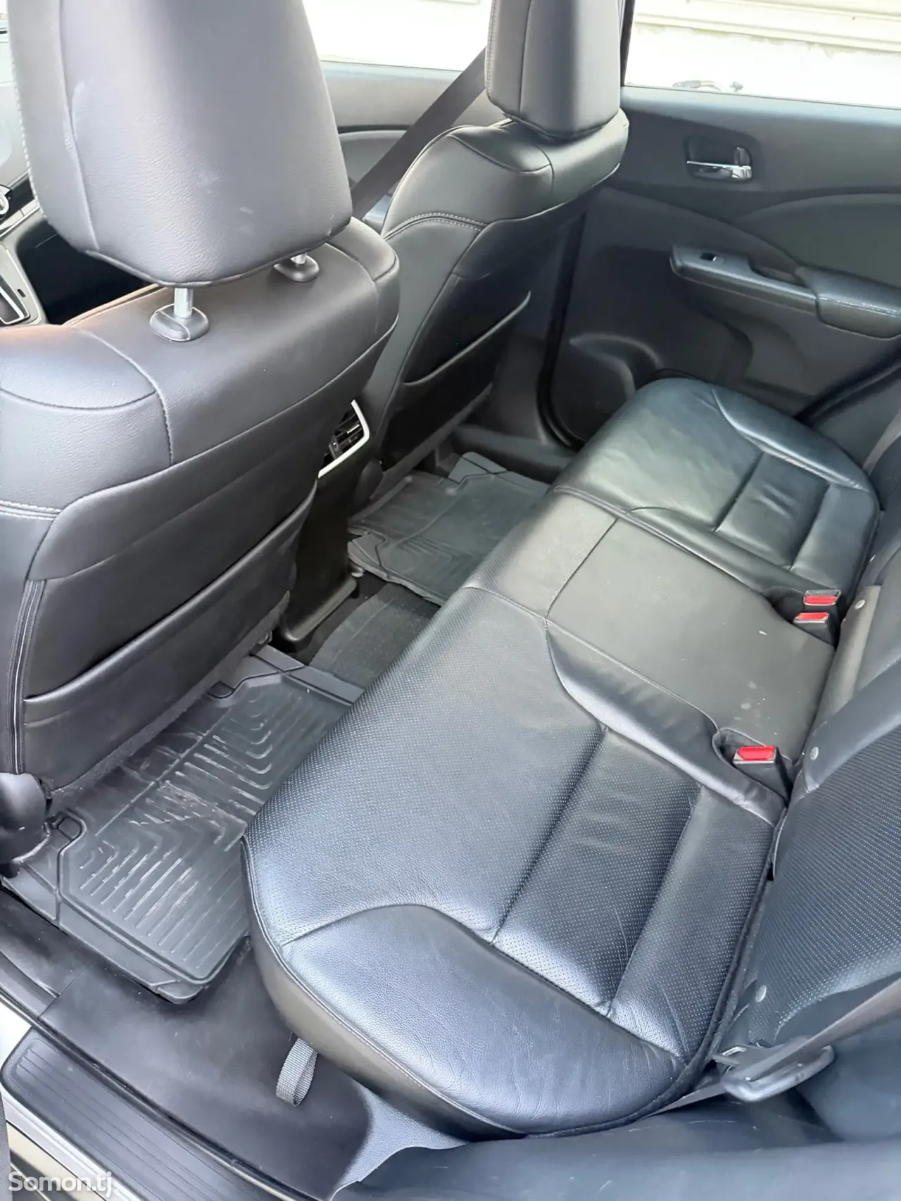 Honda CR-V 2015 · 2.4 AT