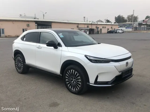 Honda eNP2 2023 · AT