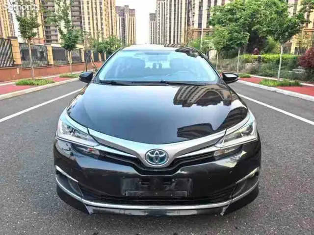 Toyota Corolla 2018 · 1.8 AT