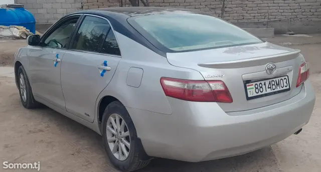 Toyota Camry 2008 · 2.4 AT