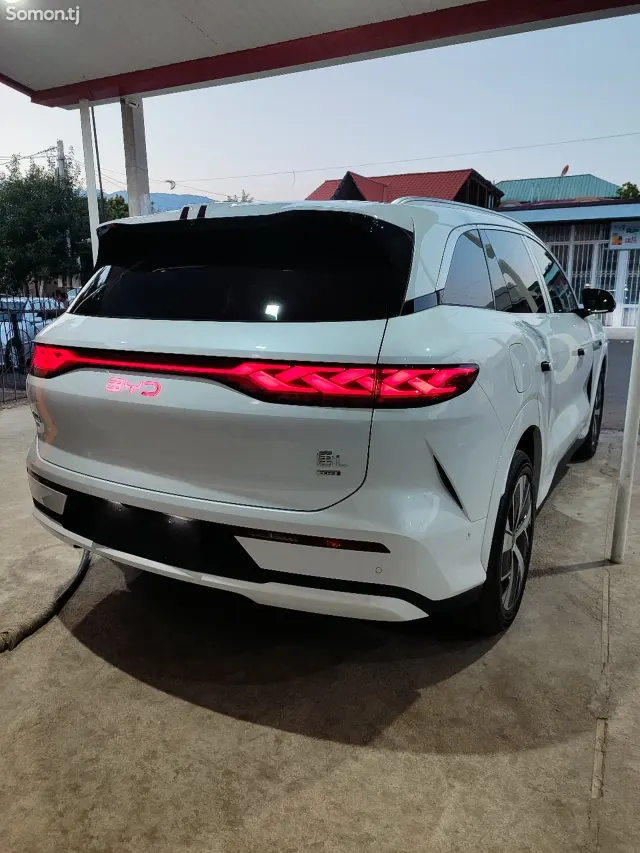 BYD Tang 2025 · AMT