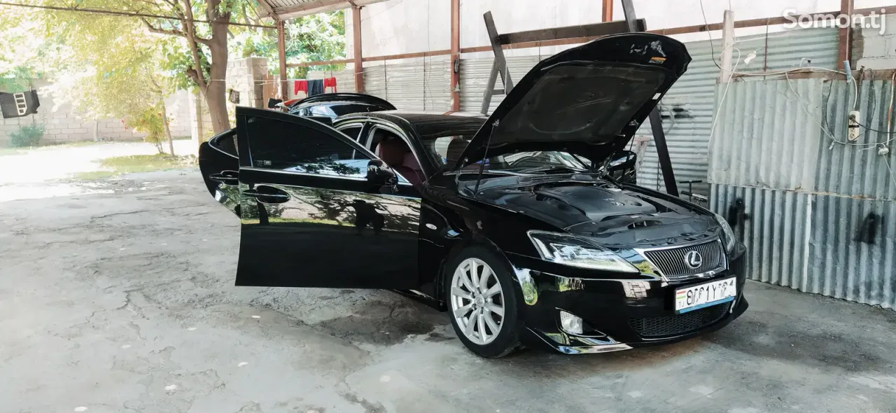 Lexus IS series 2007 · 2.5 AT