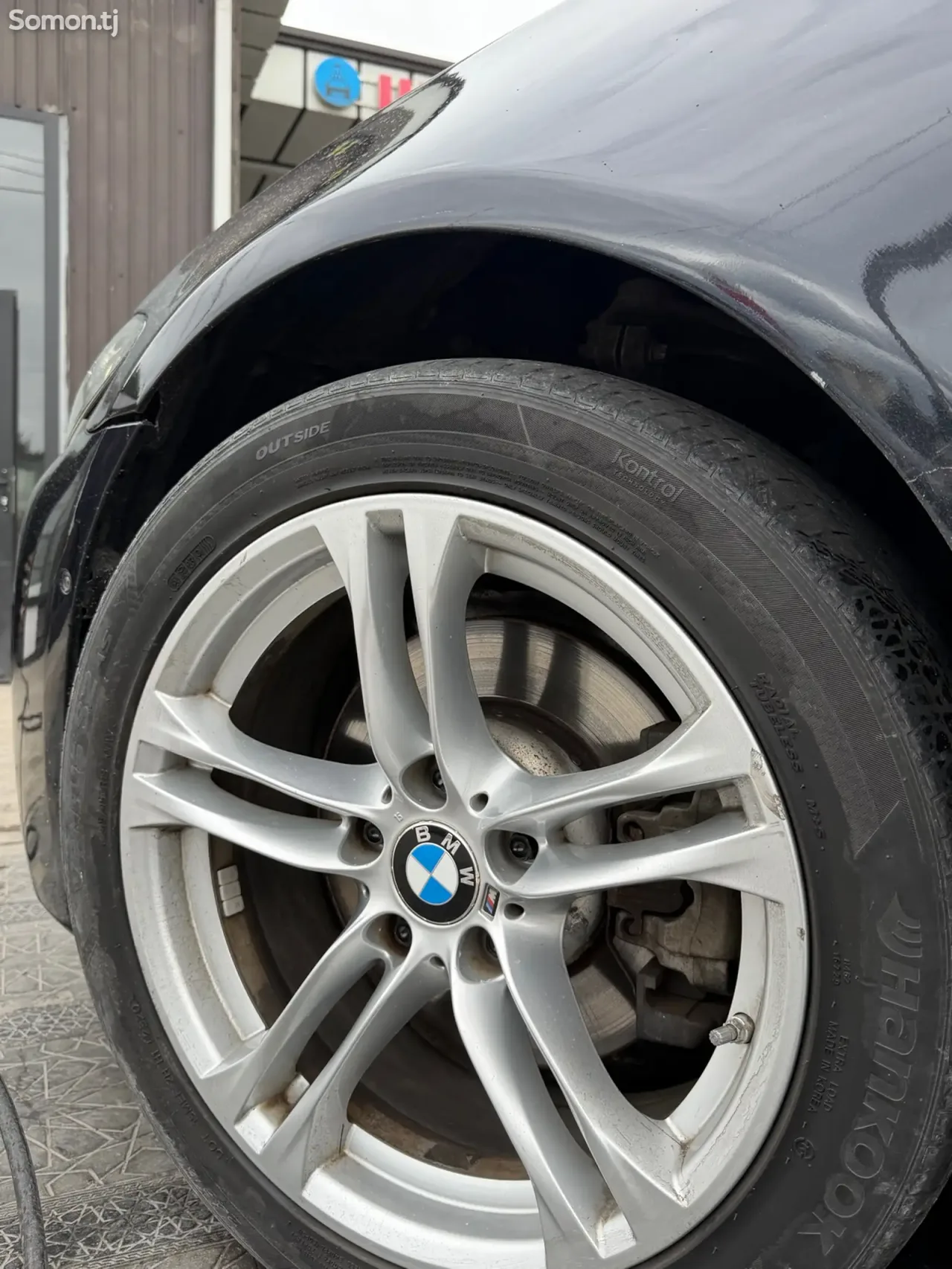 BMW 5 series 2016 · 2.0 AT