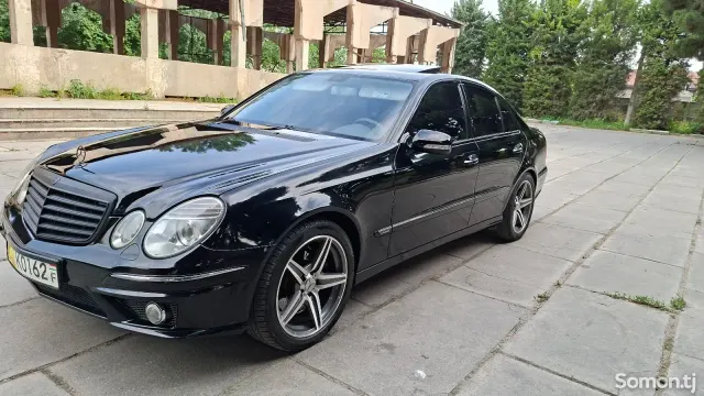 Mercedes-Benz E class 2009 · 3.5 AT
