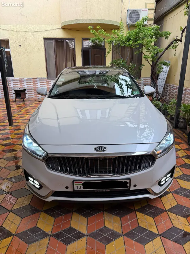 Kia K7 2017 · 3.3 AT