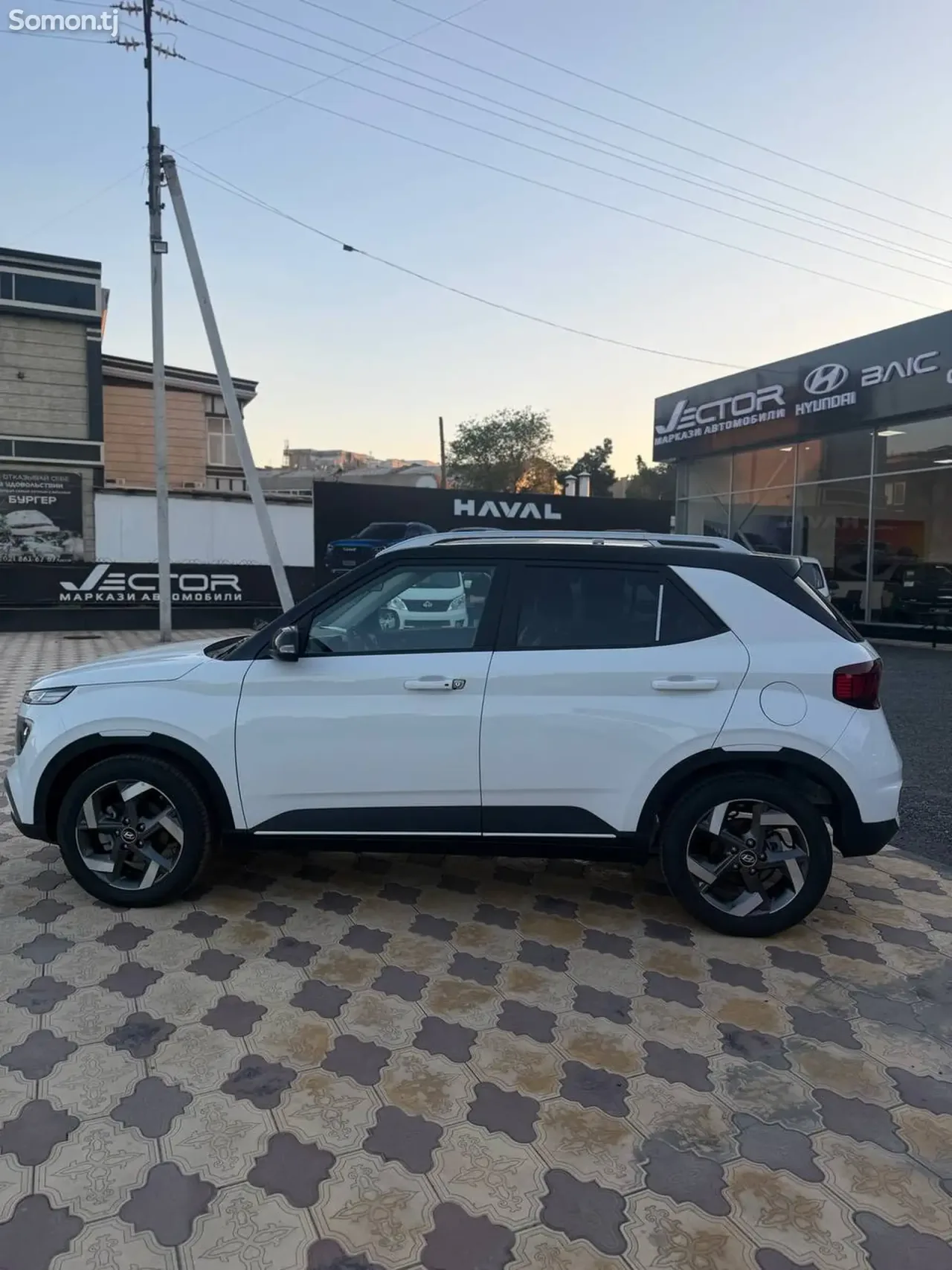 Hyundai Venue 2025 · 1.6 AT