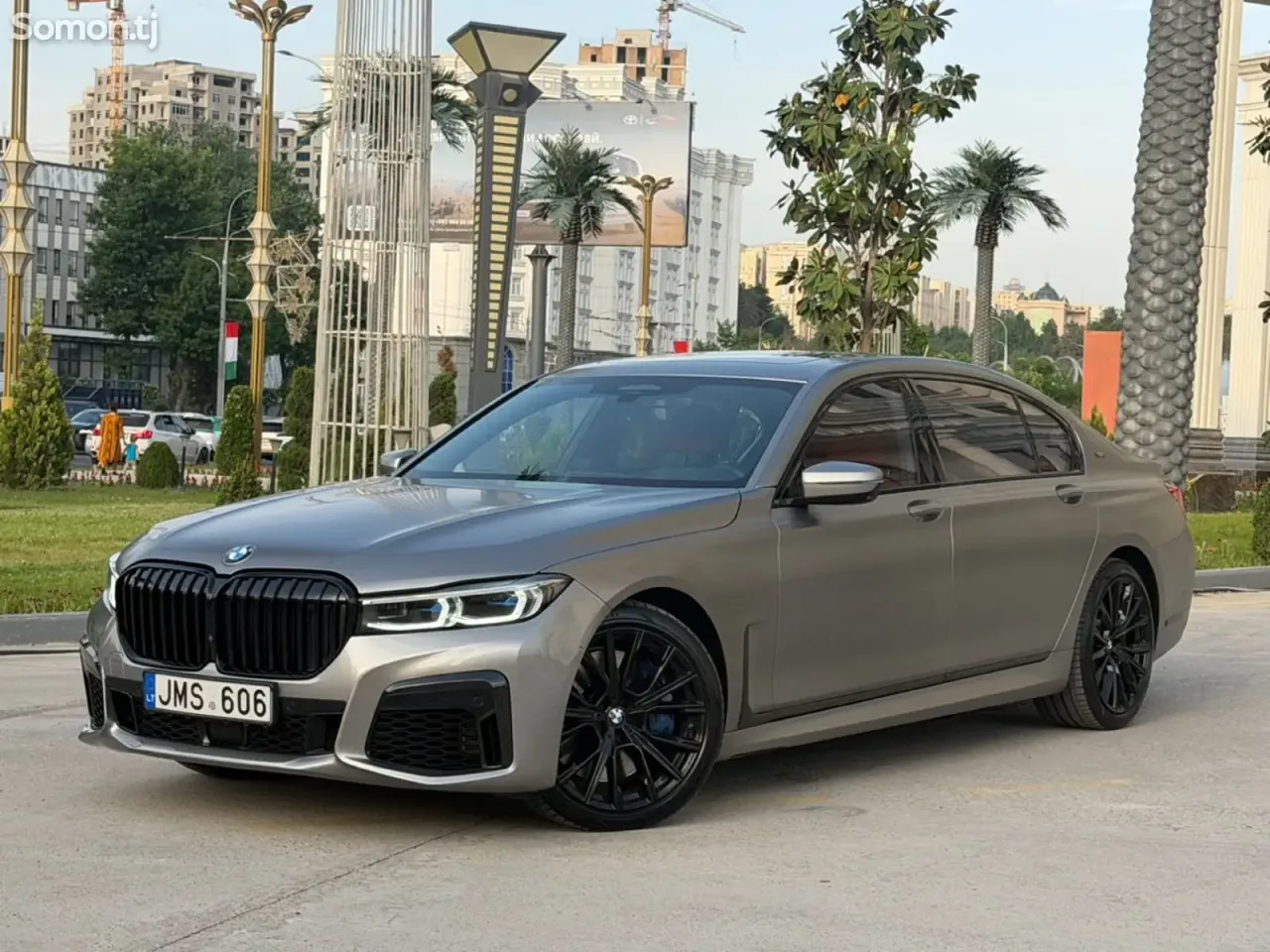 BMW 7 series 2021 · 6.0 AT
