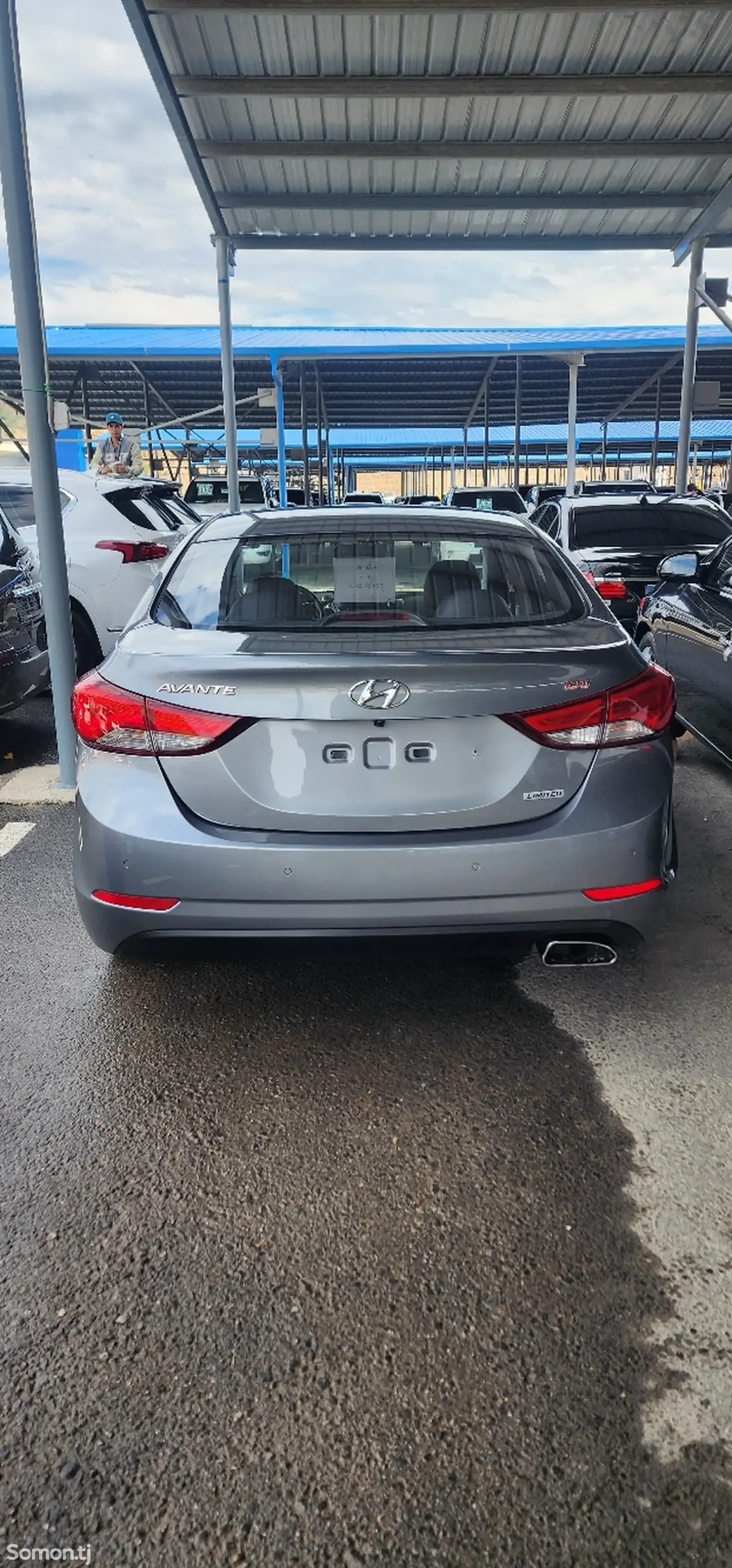Hyundai Avante 2015 · 1.6 AT
