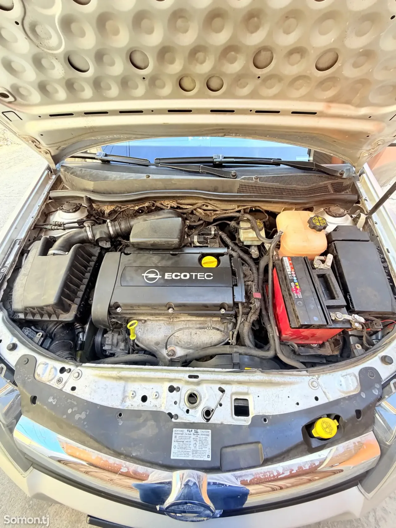 Opel Astra H 2006 · 1.6 MT