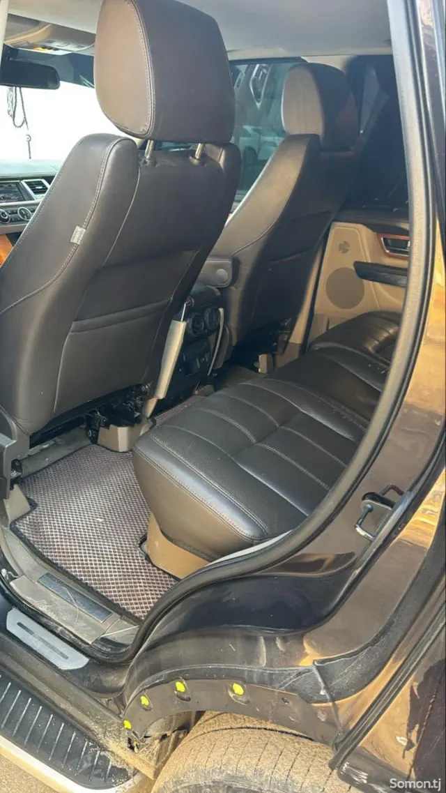 Land Rover Range Rover Sport 2012 · 3.0 AT