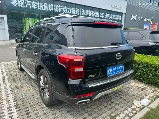 GAC Trumpchi GS8 2017 · 2.0 AT