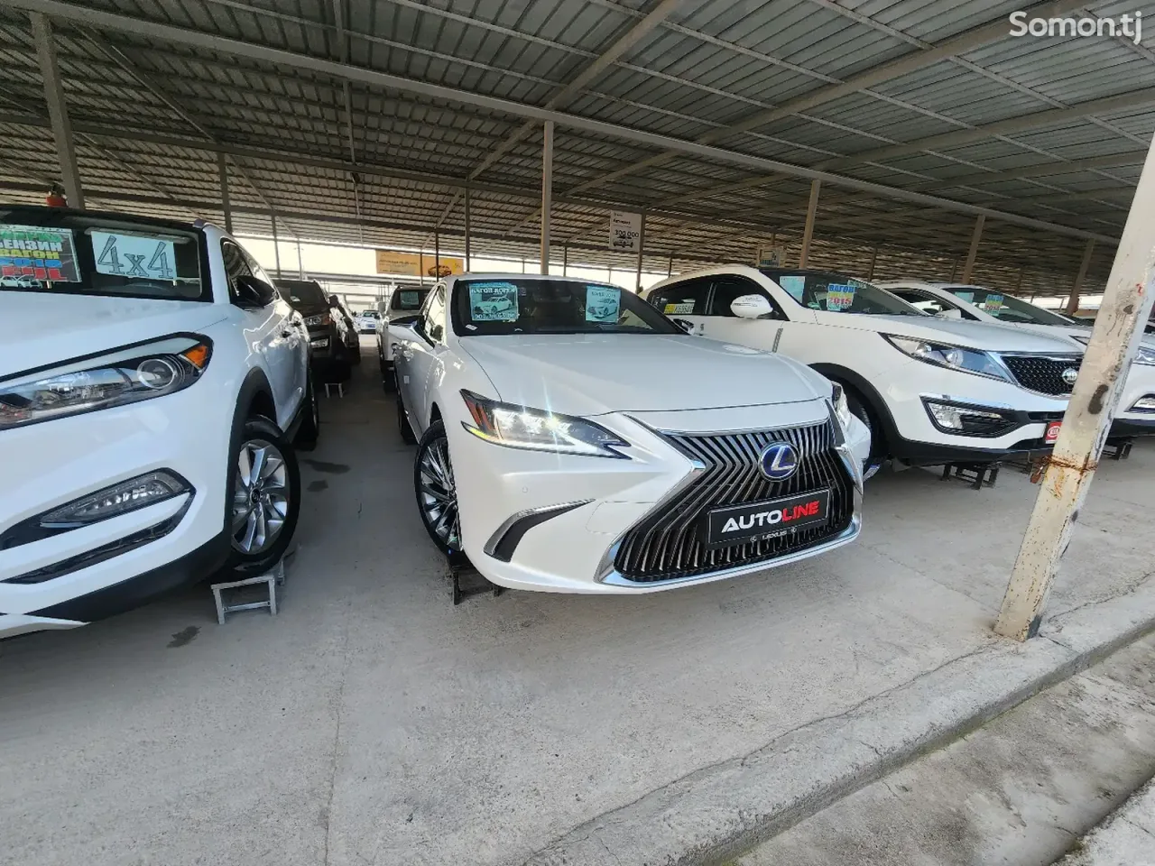 Lexus ES series 2019 · 3.0 AT