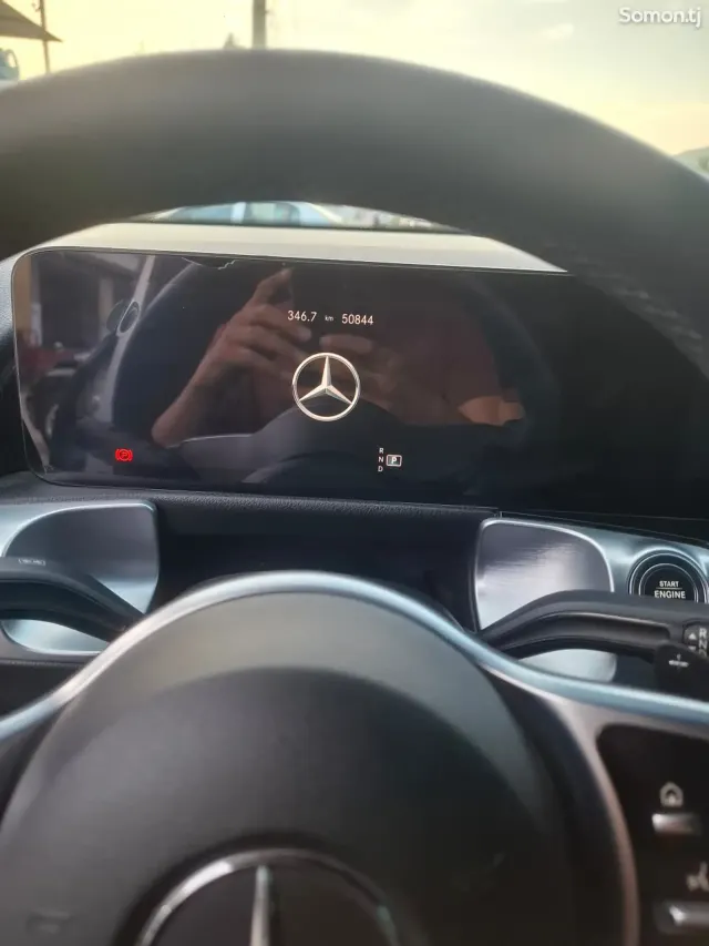 Mercedes-Benz GLB class 2022 · 2.0 AT