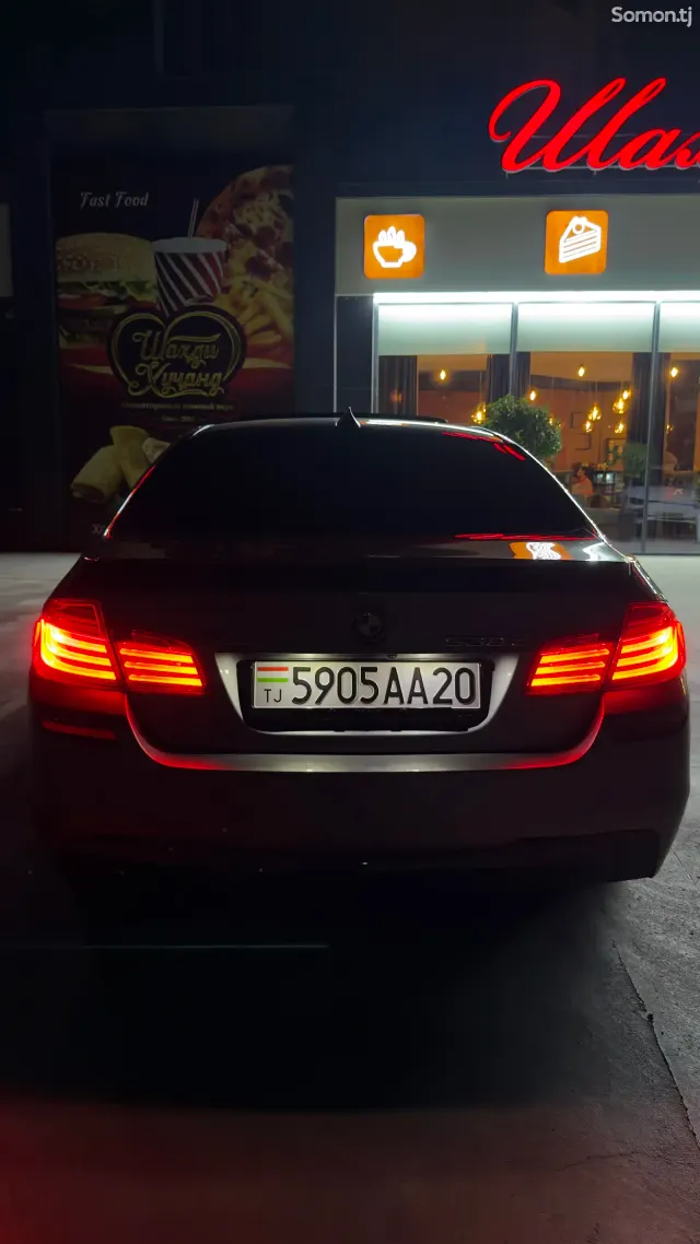 BMW 5 series 2014 · 3.0 AT