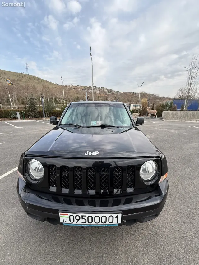 Jeep Patriot 2015 · 2.4 AT