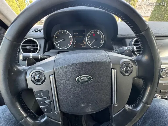 Land Rover Discovery 2015 · 3.0 AT