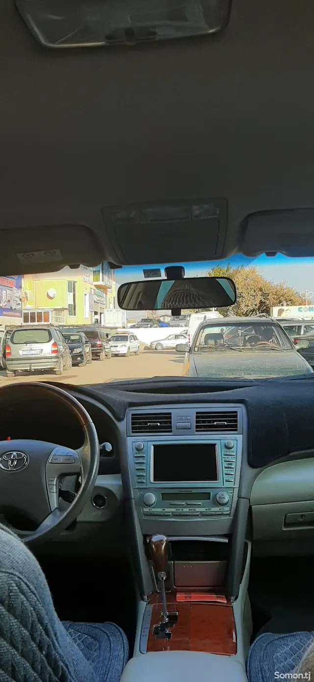 Toyota Camry 2008 · 2.4 AT