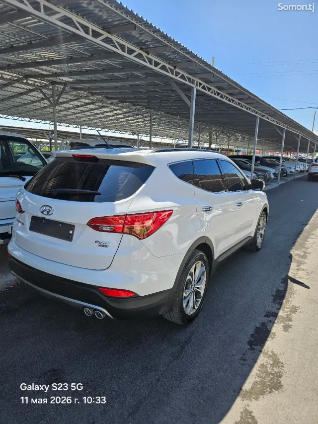Hyundai Santa Fe 2014 · 2.0 AT