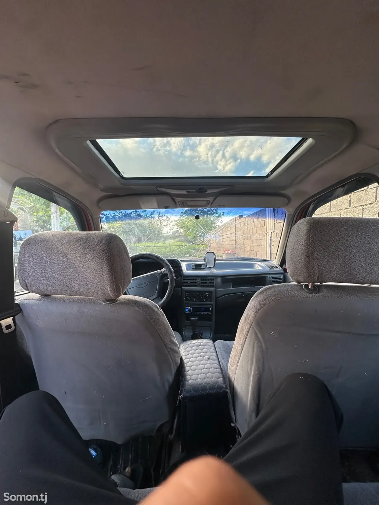 Daewoo Nexia 1995 · AT