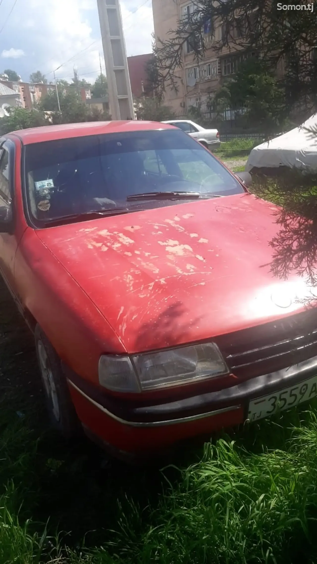 Opel Vectra A 1991 · 1.6 MT