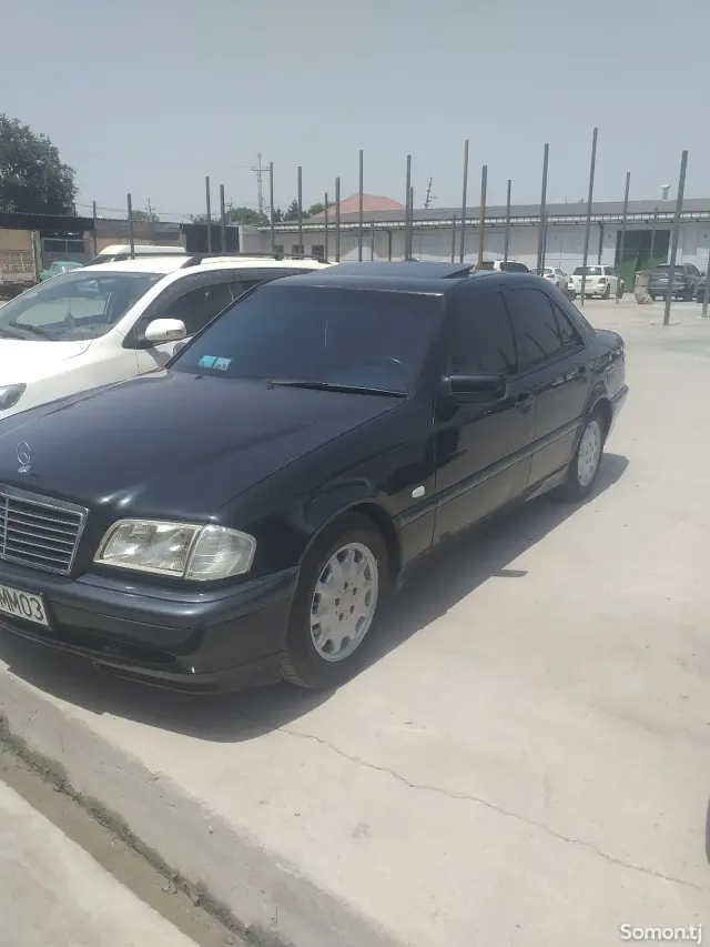 Mercedes-Benz C class 1998 · 2.0 AT