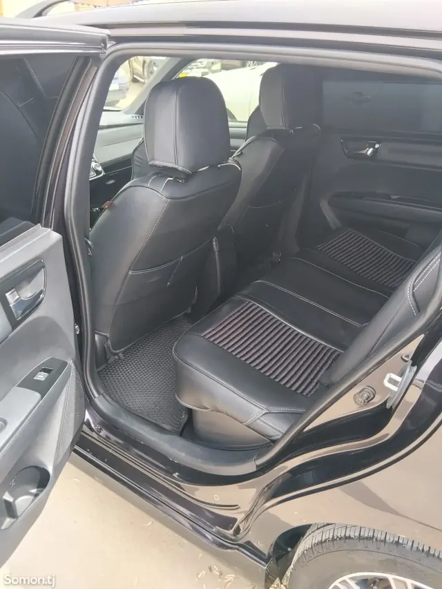 Toyota Fielder 2016 · 1.5 AT