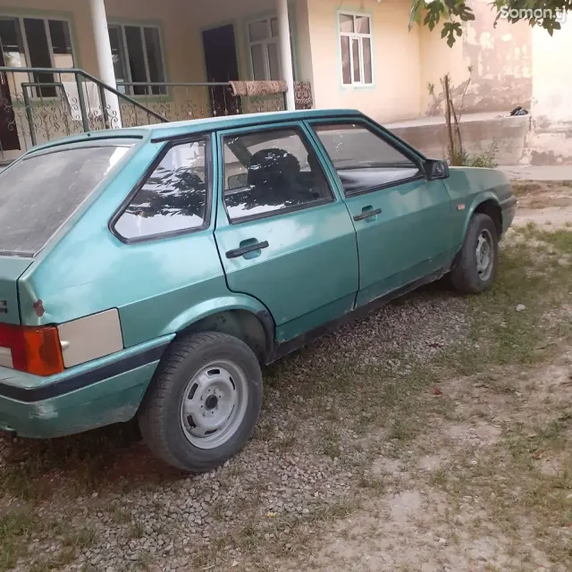 Lada (ВАЗ) 2109 2026 · 1.5 MT