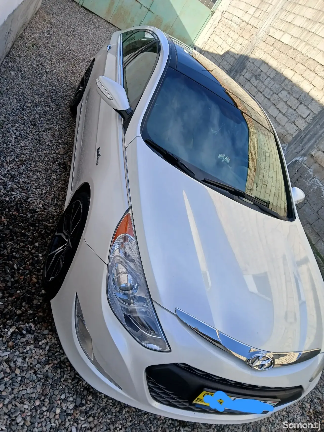 Hyundai Sonata 2014 · 2.4 AT