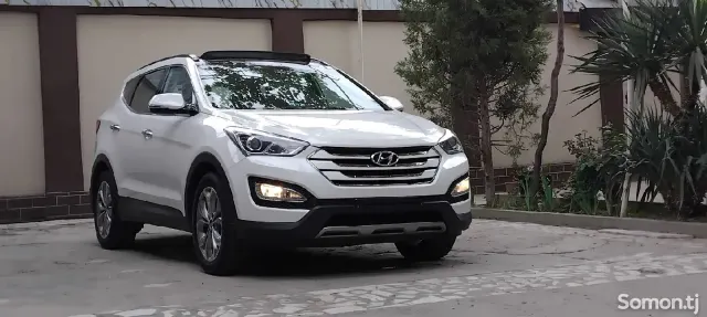 Hyundai Santa Fe 2014 · 2.0 AT