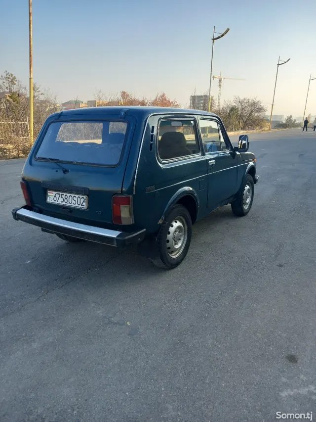 Lada (ВАЗ) Нива 1997 · 1.7 MT