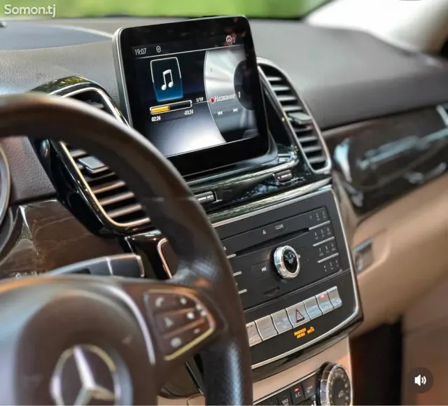 Mercedes-Benz GLE class 2017 · 3.5 AT