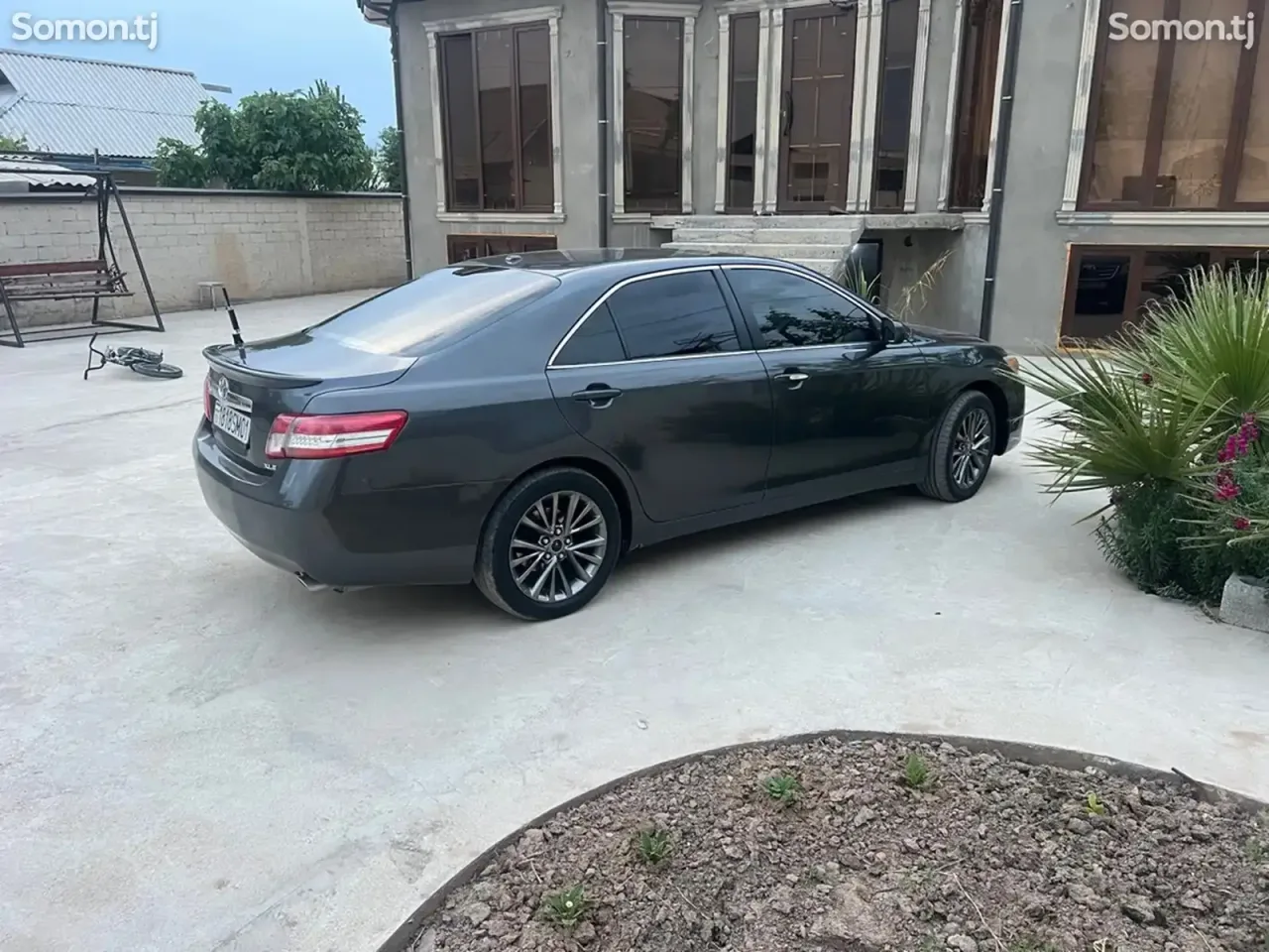 Toyota Camry 2011 · 3.5 AT